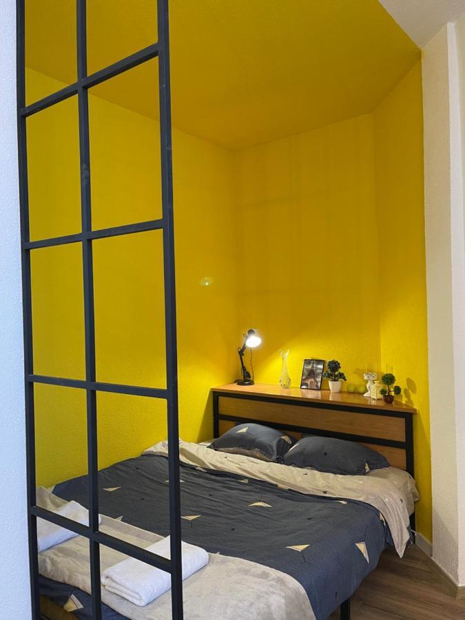 Ora-Prn, Studio Apartment In The City Centre 프리슈티나 외부 사진