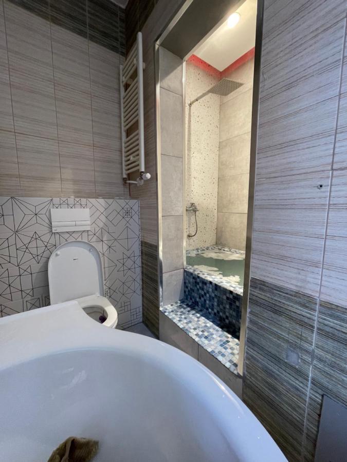 Ora-Prn, Studio Apartment In The City Centre 프리슈티나 외부 사진
